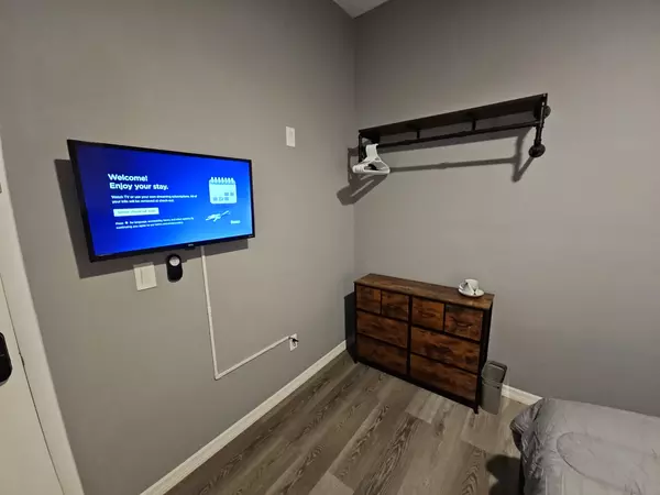 Coliving in Cedar Hills - Westside, Jacksonville