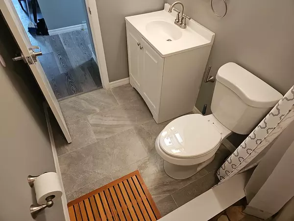 Coliving in Cedar Hills - Westside, Jacksonville