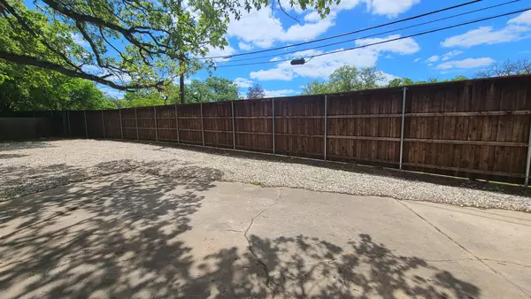 Coliving in West Arlington - Arlington, Dallas