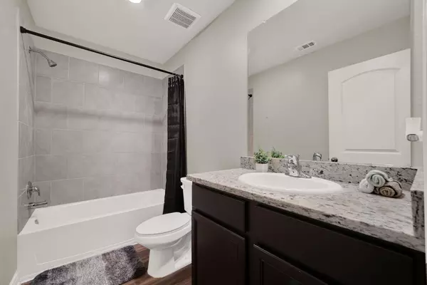 Coliving in Hidden Cove - Indian Creek - South SATX, San Antonio