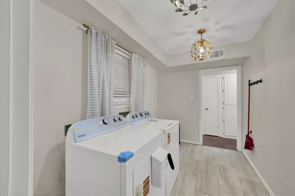 Coliving in Duncanville - Sw Dallas, Dallas