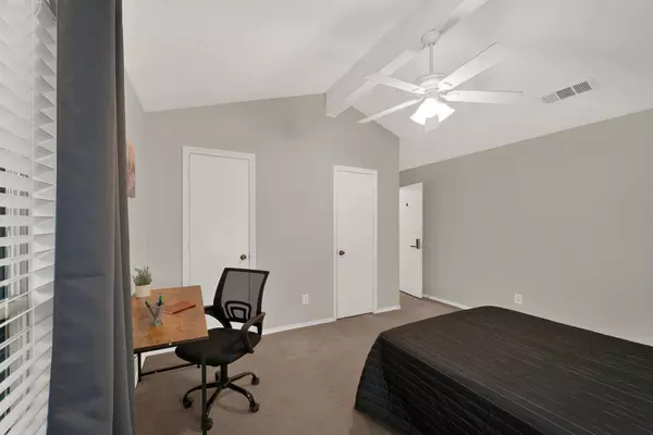 Coliving in Duncanville - Sw Dallas, Dallas