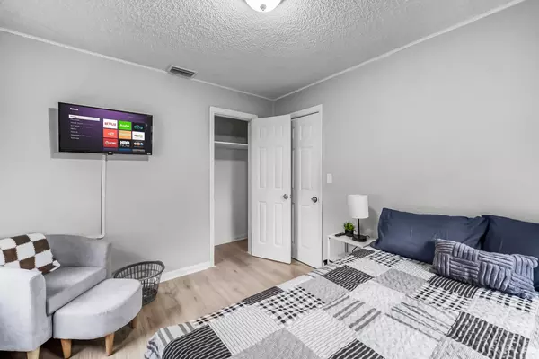 Coliving in Lake Forest - Northside, Jacksonville