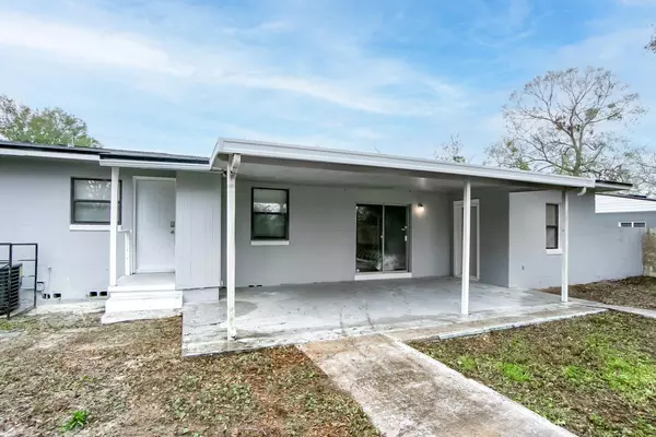 Coliving in Lake Forest - Northside, Jacksonville