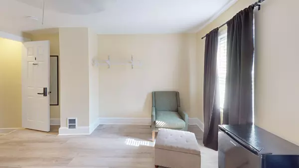 Coliving in Fells Point - Baltimore Metro Area, Washington DC