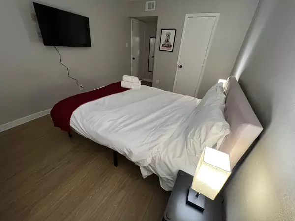 Coliving in Irving - Sw Dallas, Dallas