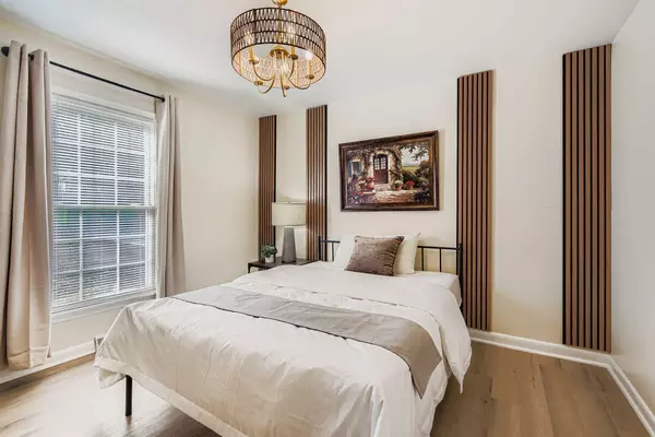 Coliving in Monroe - East Charlotte, Charlotte