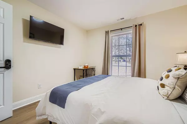 Coliving in Monroe - East Charlotte, Charlotte