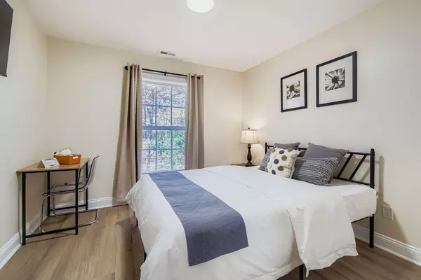 Coliving in Monroe - East Charlotte, Charlotte