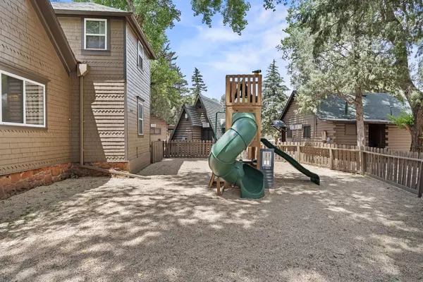 Coliving in West Colorado Springs - West COS, Colorado Springs