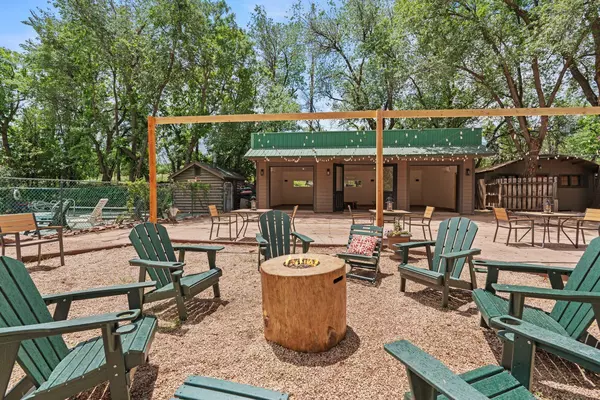 Coliving in West Colorado Springs - West COS, Colorado Springs