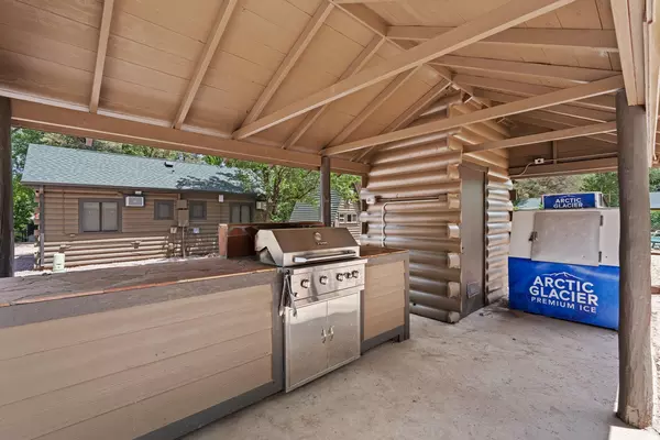 Coliving in West Colorado Springs - West COS, Colorado Springs