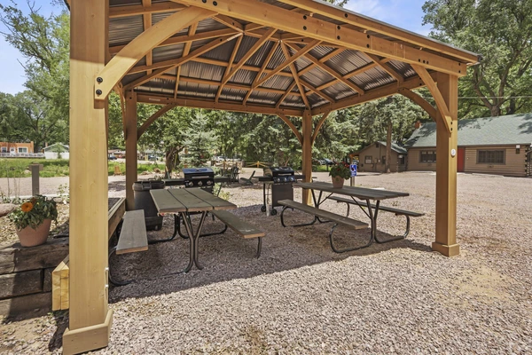 Coliving in West Colorado Springs - West COS, Colorado Springs