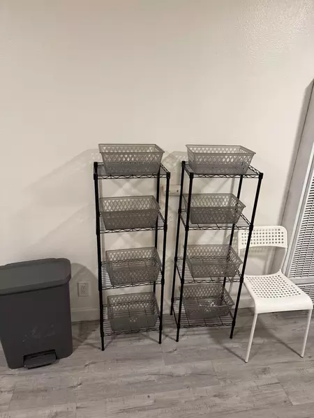 Coliving in Long Beach - The Harbor, Los Angeles