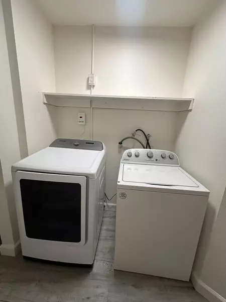 Coliving in Long Beach - The Harbor, Los Angeles