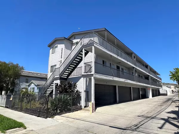 Coliving in Long Beach - The Harbor, Los Angeles