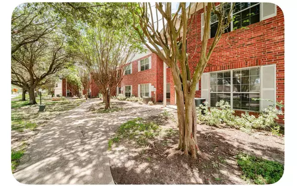 Coliving in The Villages - West Houston, Houston