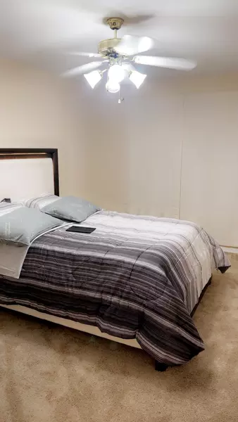 Coliving in The Villages - West Houston, Houston