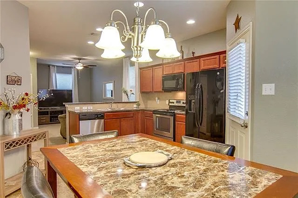 Coliving in Southeast Austin - South Austin, Austin