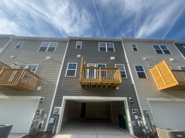 Coliving in Apex - Outer Triangle, Raleigh
