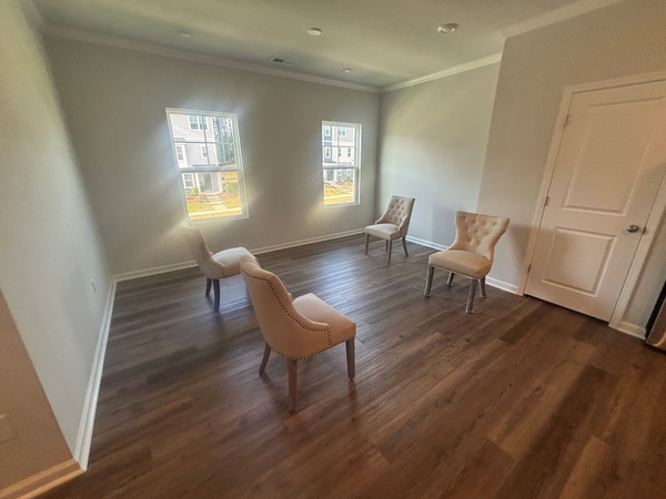 Coliving in Apex - Outer Triangle, Raleigh