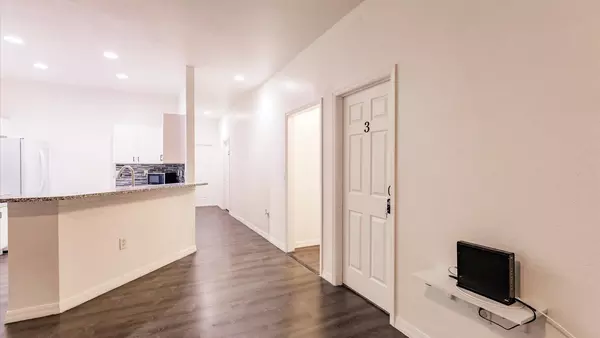 Coliving in North Port - North Port, Sarasota