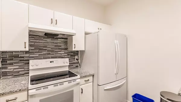 Coliving in North Port - North Port, Sarasota