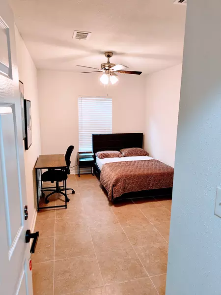Coliving in Greater Fondren Southwest - Sw Houston, Houston
