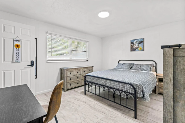 Coliving in Cedar Hills - Westside, Jacksonville