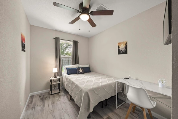 Coliving in Acres Home - Nw Houston, Houston