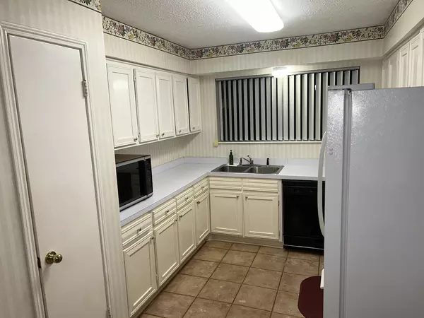 Coliving in The Villages - West Houston, Houston