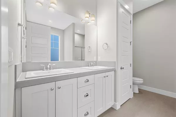 Coliving in Hillsboro - Outer Portland, Portland