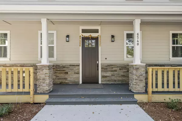 Coliving in Hillsboro - Outer Portland, Portland