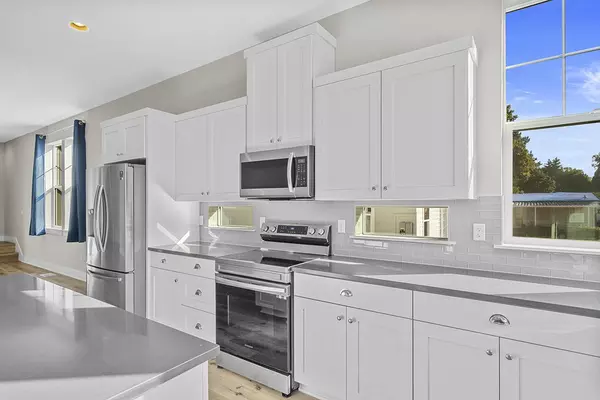 Coliving in Hillsboro - Outer Portland, Portland