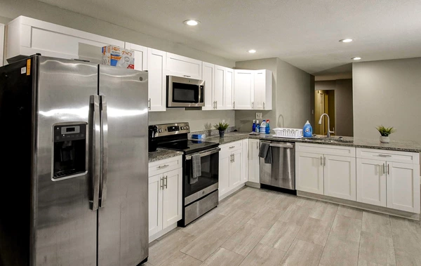 Coliving in Town 'n' Country - West Tampa, Tampa