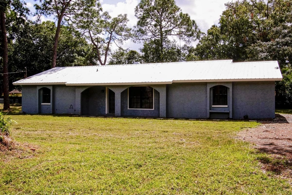 Coliving in Town 'n' Country - West Tampa, Tampa