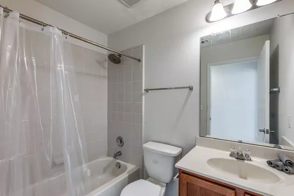 Coliving in Southeast Austin - South Austin, Austin