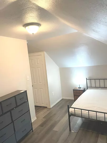 Coliving in West Dallas - Sw Dallas, Dallas