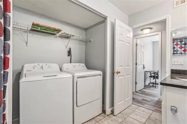 Coliving in Grant Park Tampa - East Tampa, Tampa