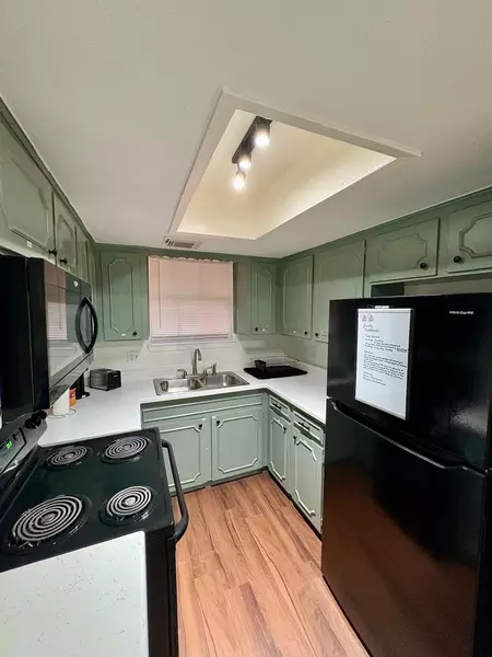 Coliving in Acres Home - Nw Houston, Houston