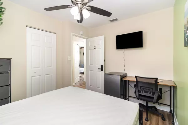 Coliving in Pine Hills - West Orlando, Orlando