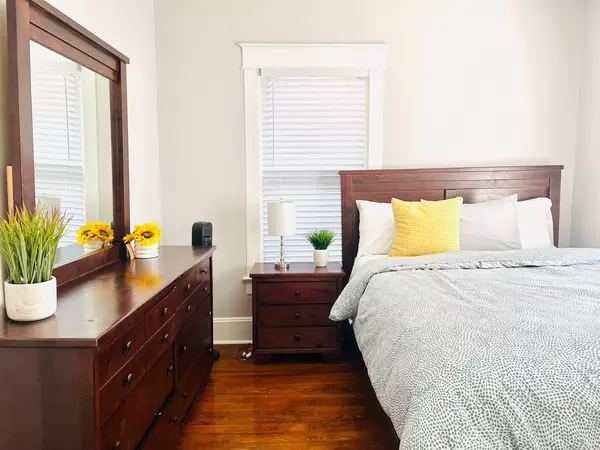 Coliving in Midtown-Westport - KCMO, Kansas City