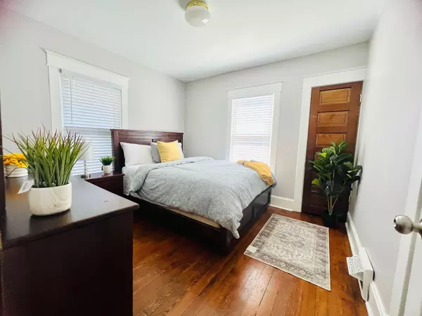 Coliving in Midtown-Westport - KCMO, Kansas City