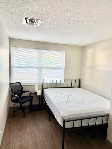 Coliving in Odessa - North Tampa, Tampa