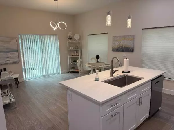 Coliving in Odessa - North Tampa, Tampa