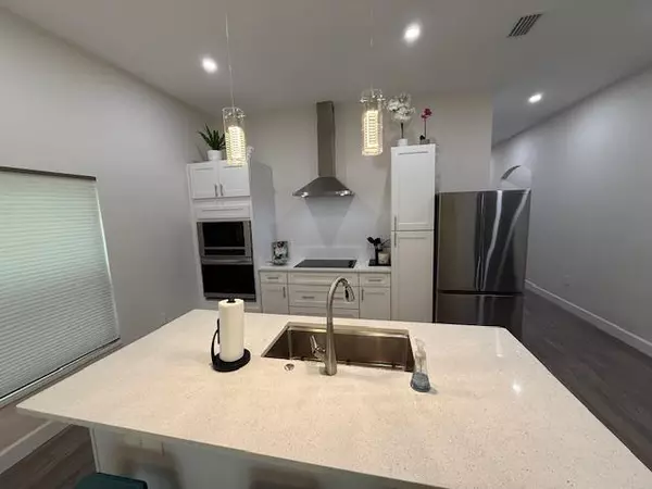 Coliving in Odessa - North Tampa, Tampa