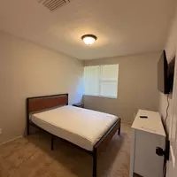 Coliving in Cedar Hills - Westside, Jacksonville