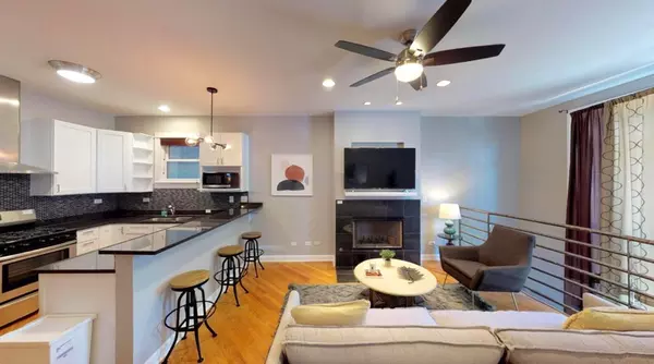 Coliving in Logan Square - North Side, Chicago