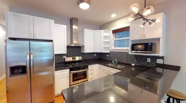 Coliving in Logan Square - North Side, Chicago