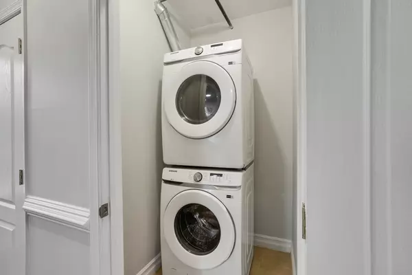 4 bedrooms apartment for rent in Eckington - NE DC, Washington DC